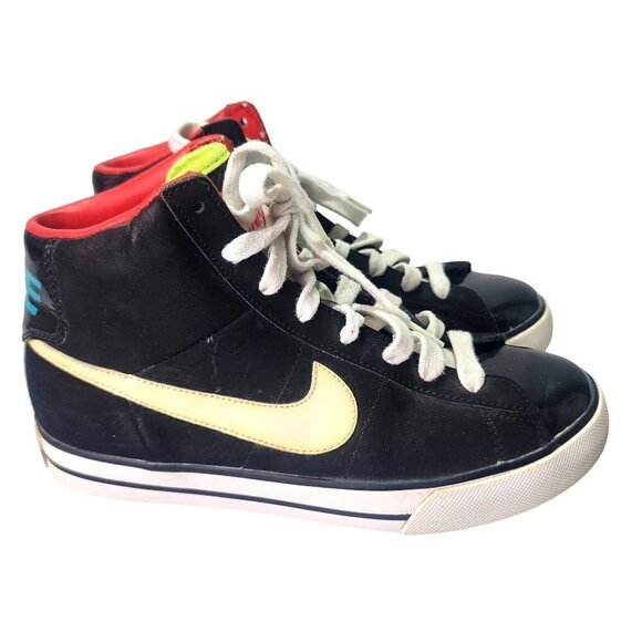 NIKE Sweet Classic High Glossy Black Patent Leather Size 6Y Youth #367112-01 - Picture 1 of 13